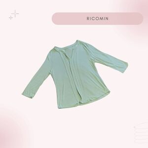 Light Green Quarter-Sleeve Shirt